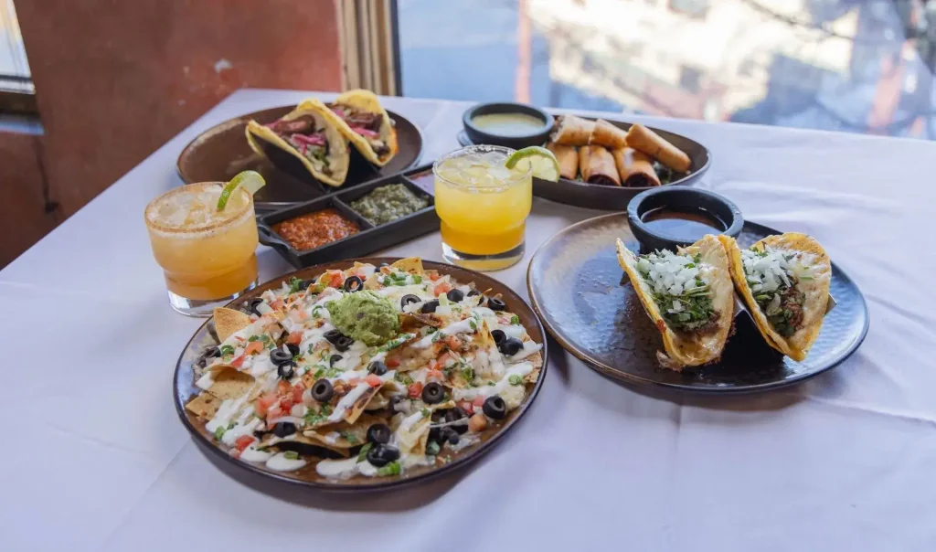 دليلك لعام 2026: أفضل أطباق رئيسية بدون لحم غنية بالبروتين والمذاق 7 أطباق رئيسية بدون لحم بلمسات عالمية - وداعاً للحيرة