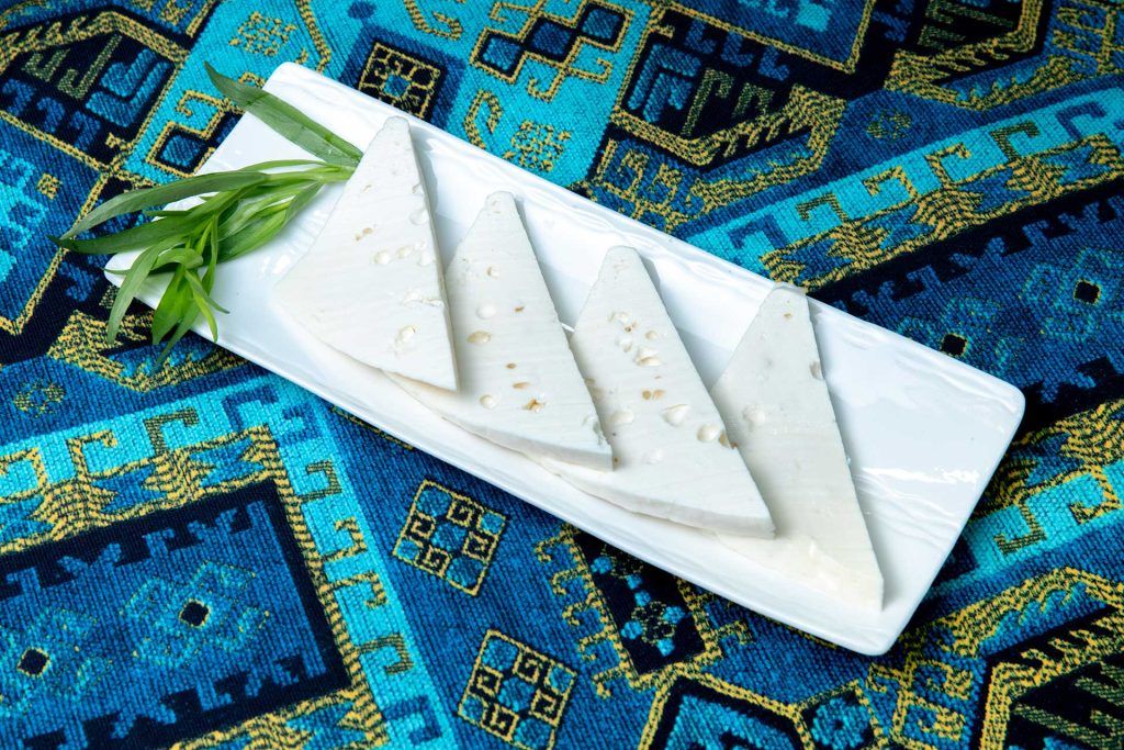 أفضل أنواع الجبن في السعودية لعشاق الطعم الغني والفاخر
