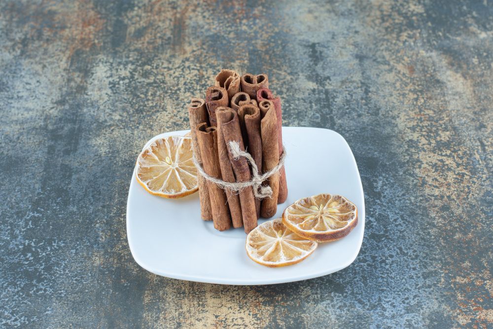 فوائد القرفة مع الزنجبيل - سر الرشاقة وحرق الدهون