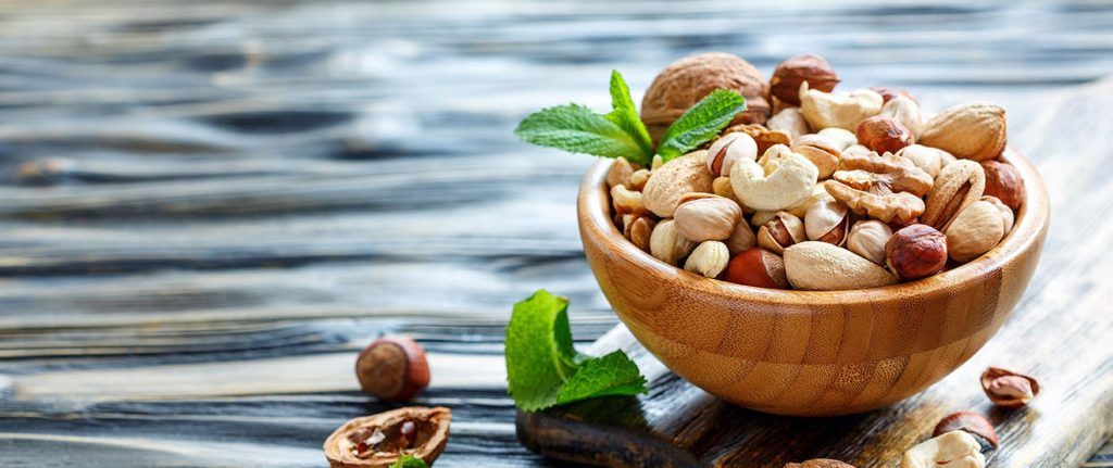 قائمة افضل مكسرات لزيادة الوزن بسرعة وبناء العضلات