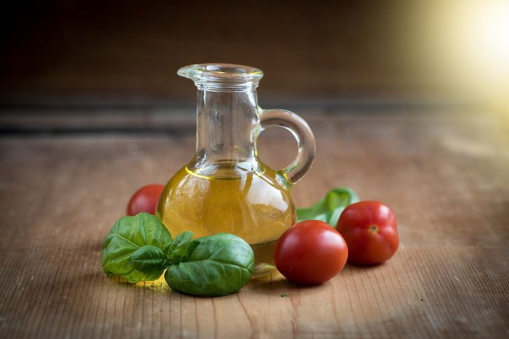 حسم الجدل - أيهما أفضل الزيت النباتي أم السمن الحيواني للصحة